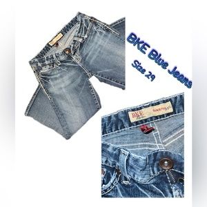 BKE blue Jean Capris